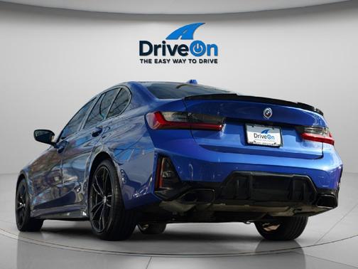 2023 BMW M340 i xDrive