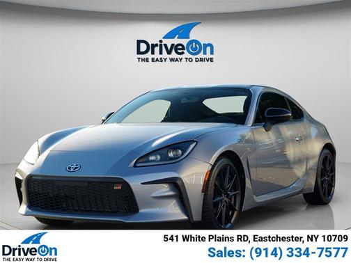 2025 Toyota GR86 Premium