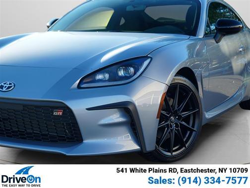 2025 Toyota GR86 Premium