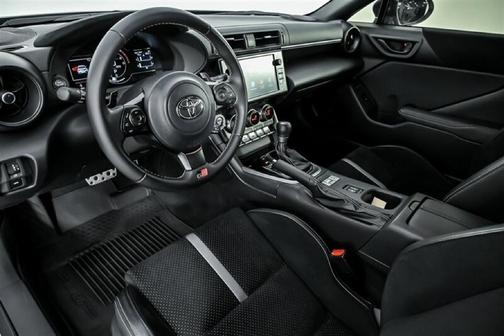 2025 Toyota GR86 Premium