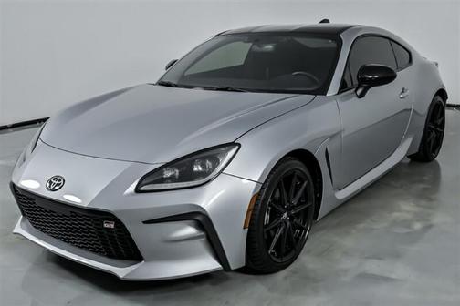 2025 Toyota GR86 Premium