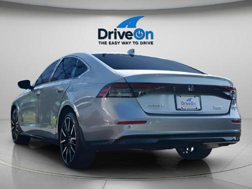 2023 Honda Accord Hybrid Touring