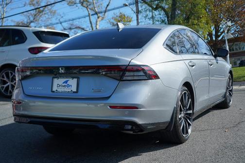 2023 Honda Accord Hybrid Touring