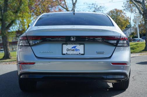 2023 Honda Accord Hybrid Touring