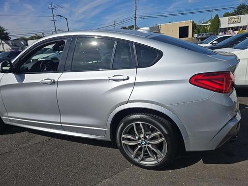 2018 BMW X4 M40i