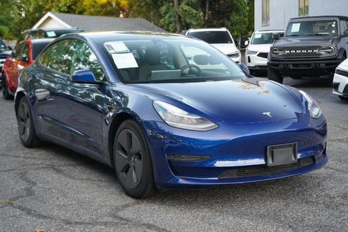 2021 Tesla Model 3 Standard Range Plus