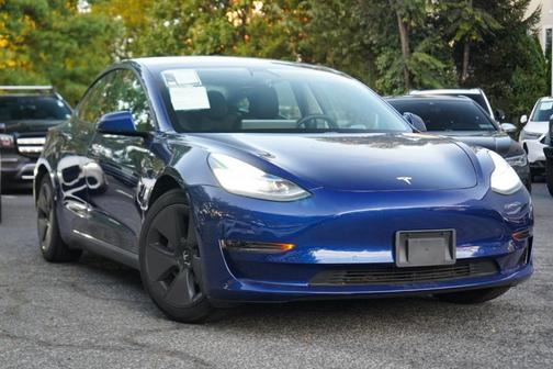 2021 Tesla Model 3 Standard Range Plus