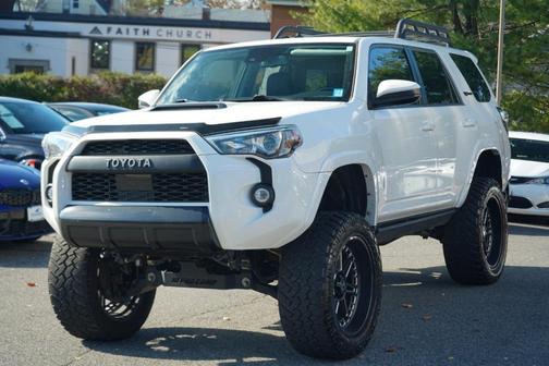 2020 Toyota 4Runner Nightshade