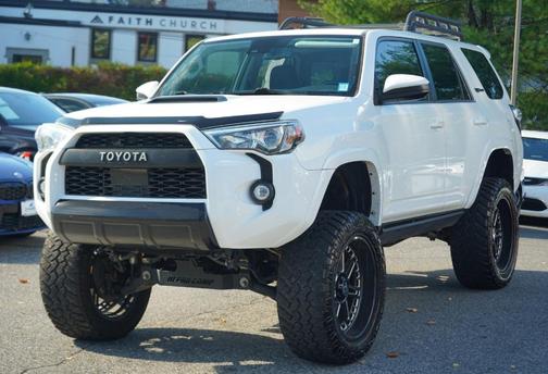 2020 Toyota 4Runner Nightshade