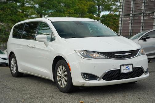 2019 Chrysler Pacifica Touring Plus