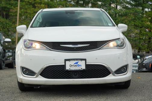 2019 Chrysler Pacifica Touring Plus