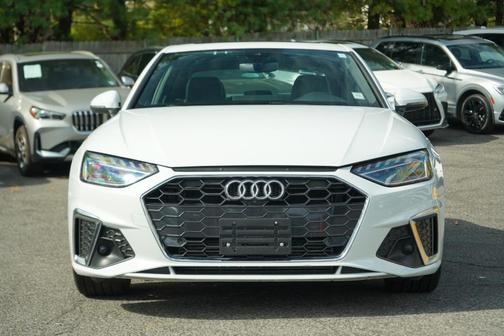 2023 Audi A4 45 S line Premium Plus
