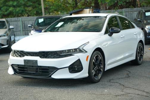 2024 Kia K5 GT-Line