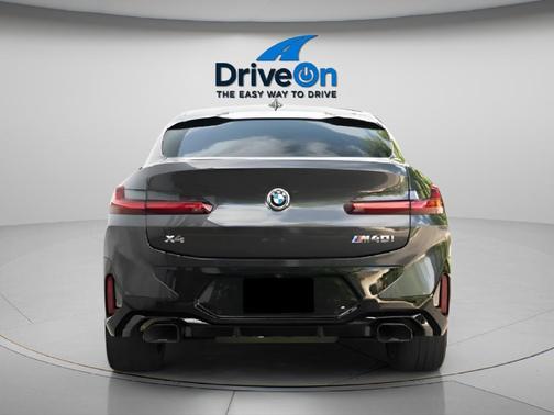 2022 BMW X4 M40i