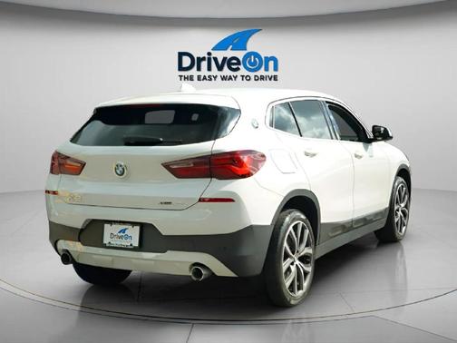 2022 BMW X2 xDrive28i