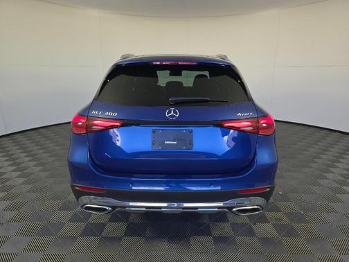 2024 Mercedes-Benz GLC 300 Base 4MATIC