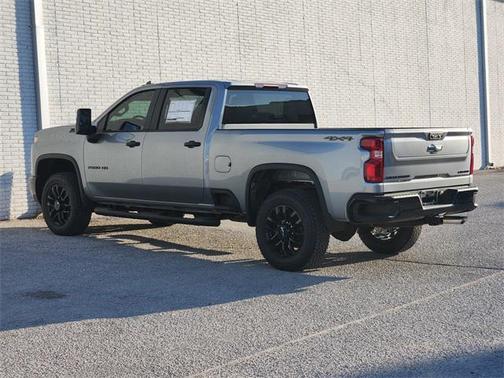 2026 Chevrolet Silverado 2500 Custom