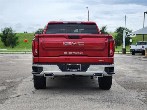 2022 GMC Sierra 1500 SLT