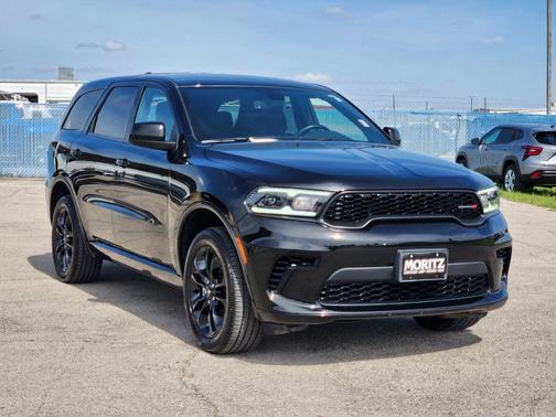 DB Black Clearcoat 2025 Dodge Durango GT AWD