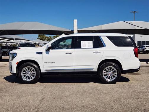 2023 GMC Yukon SLT