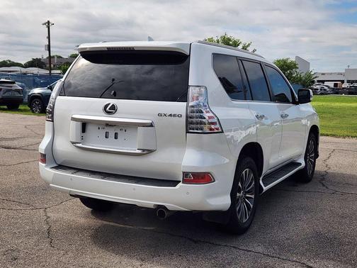 Starfire Pearl 2022 Lexus GX 460 Luxury