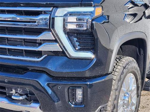 2025 Chevrolet Silverado 2500 High Country