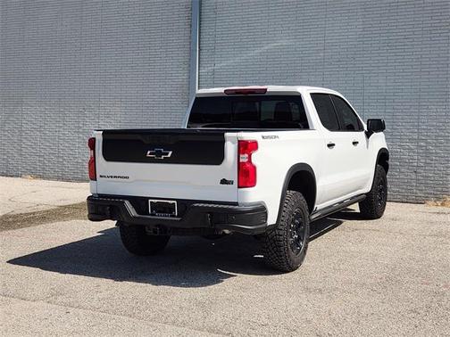 2025 Chevrolet Silverado 1500 ZR2