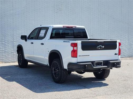 2025 Chevrolet Silverado 1500 ZR2