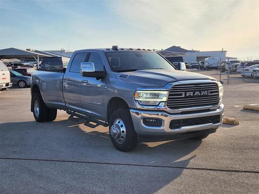 2024 RAM 3500 Laramie Crew Cab 4x4 8' Box