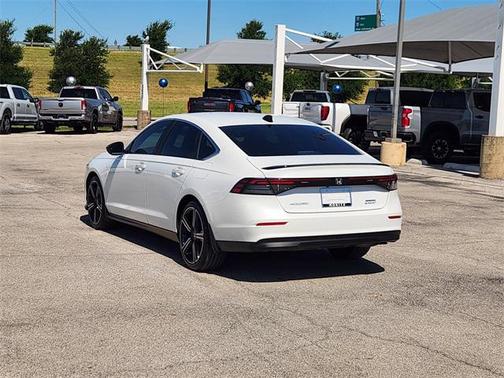 2023 Honda Accord Hybrid Base