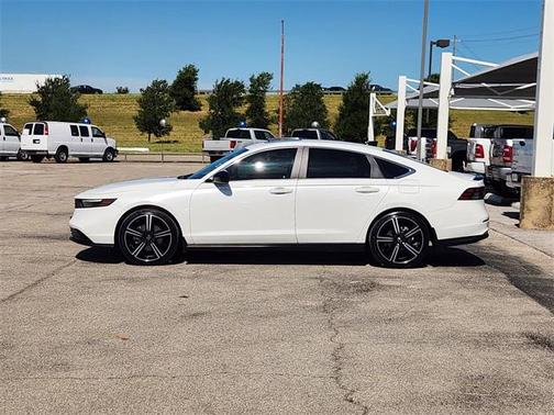 2023 Honda Accord Hybrid Base