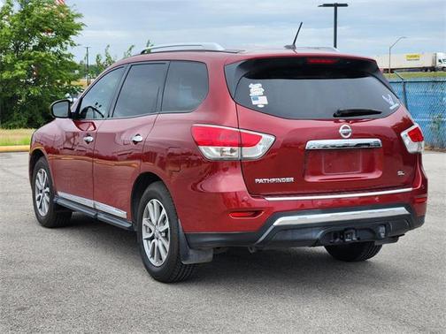 2015 Nissan Pathfinder SL