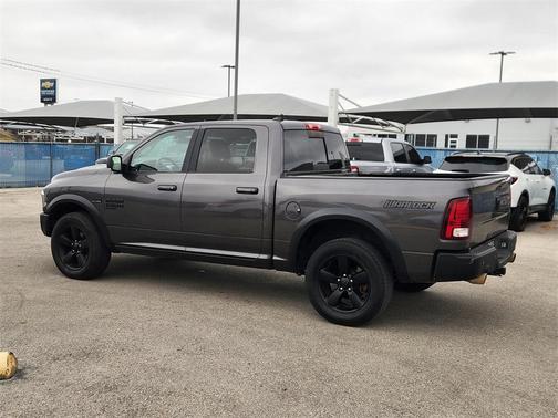2019 RAM 1500 Classic Warlock Crew Cab 4x4 5'7' Box