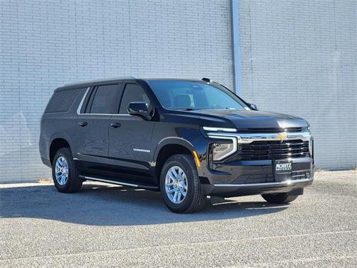 2025 Chevrolet Suburban LS