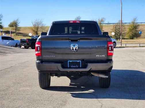 2024 RAM 2500 Laramie Crew Cab 4x4 6'4' Box