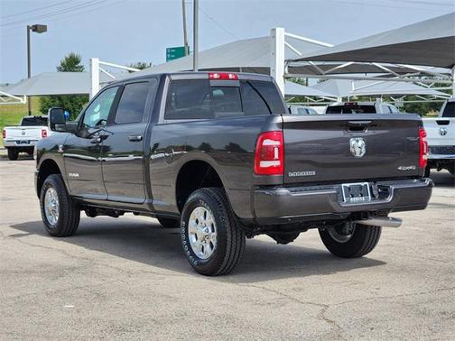 2024 RAM 2500 Laramie Crew Cab 4x4 6'4' Box