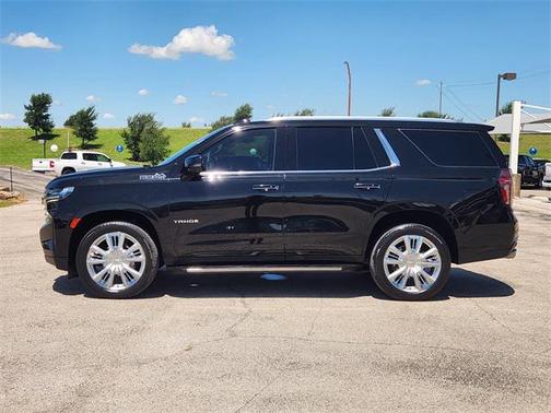 2023 Chevrolet Tahoe 2WD High Country