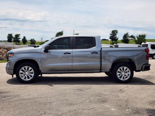 Sterling Gray Metallic 2023 Chevrolet Silverado 1500 Custom