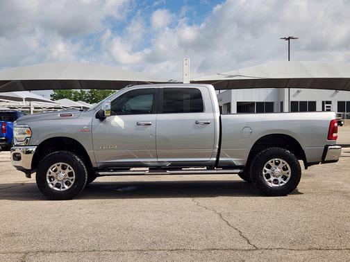 Billet Silver Metallic Clearcoat 2024 RAM 2500 Laramie Crew Cab 4x4 6'4' Box