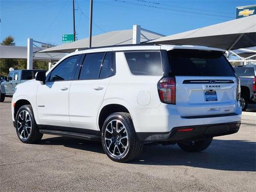 2023 Chevrolet Tahoe 4WD RST
