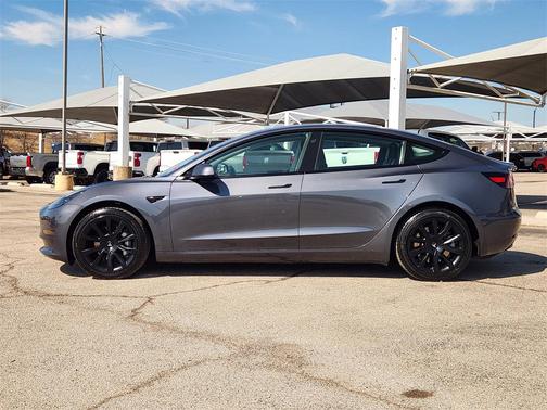2023 Tesla Model 3 Standard Range