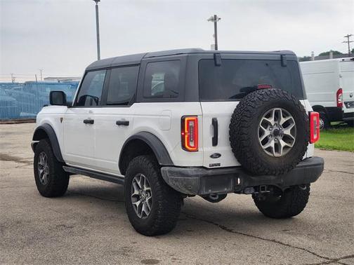 2023 Ford Bronco Badlands