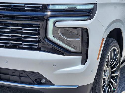 2025 Chevrolet Tahoe 4WD High Country