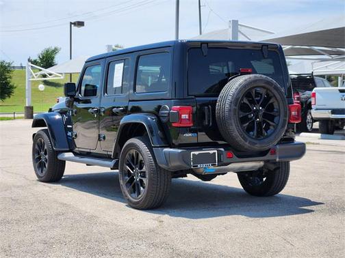 2022 Jeep Wrangler Unlimited 4xe Sahara