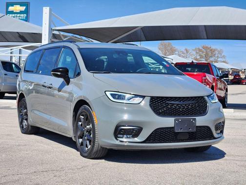 2025 Chrysler Pacifica Limited