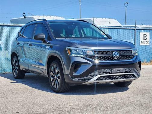 2022 Volkswagen Taos 1.5T S