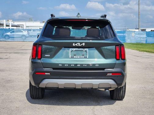 Aruba Green 2022 Kia Sorento SX