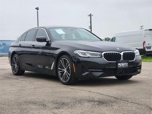 2022 BMW 530 i