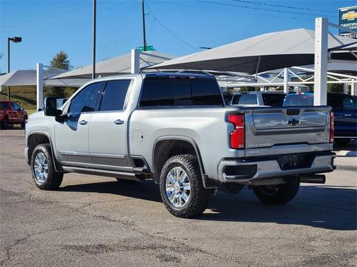 2024 Chevrolet Silverado 2500 High Country