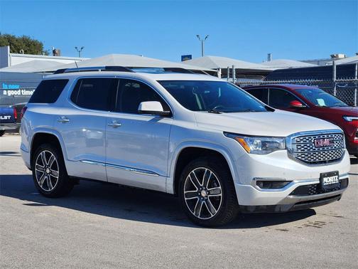 2019 GMC Acadia Denali